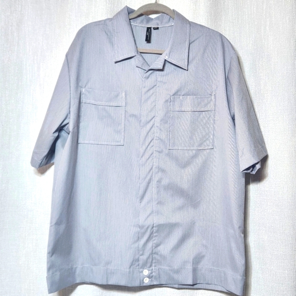 Cintas Design Collective Uniform Top XL Unworn Condiion Thin Blue White Stripes